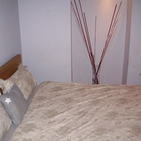 T & E Apartment Budapest Ngoại thất bức ảnh